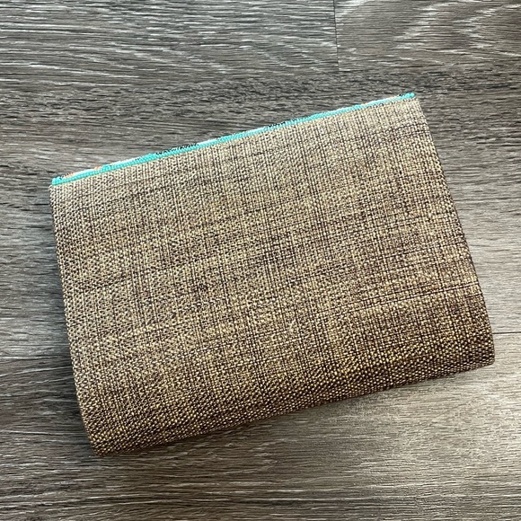 NWOT Beaded Southwestern Design Clutch Bag with Chain Strap - Picture 2 of 7